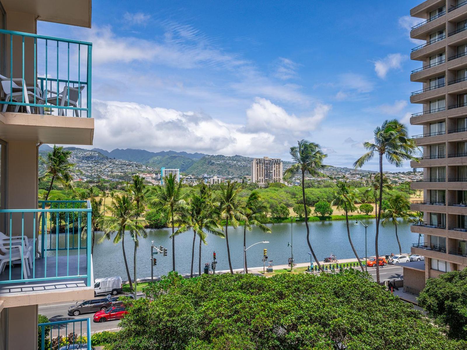 Aqua Aloha Surf Waikiki Aparthotel Exterior photo